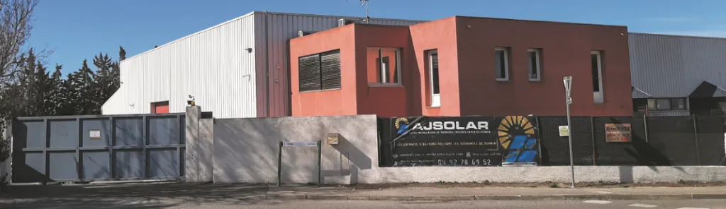 Locaux AJ Solar à Velaux - Entreprise d'installation photovoltaïque